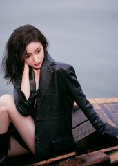 梦中的暗涌影像完整版本